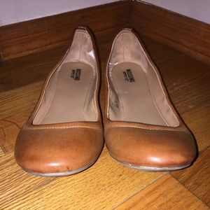 Cognac flats